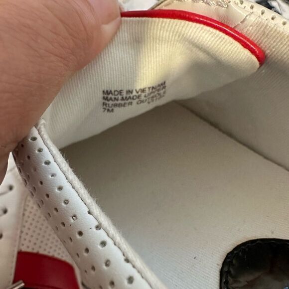 MICHAEL KORS Catelyn Stripe Lace Up Nappa Size 7 Like NEW - Picture 7 of 9